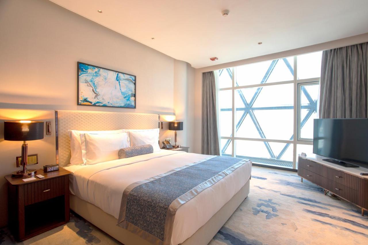 Century Marina Hotel - Lusail Exterior photo A bedroom at the hotel