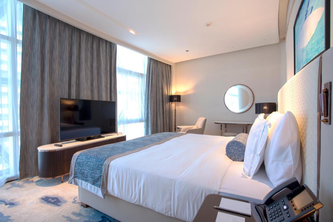 Century Marina Hotel - Lusail Exterior photo A bedroom at the hotel