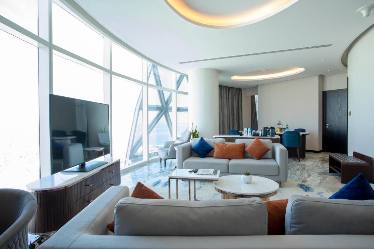 Century Marina Hotel - Lusail Exterior photo A suite at the hotel