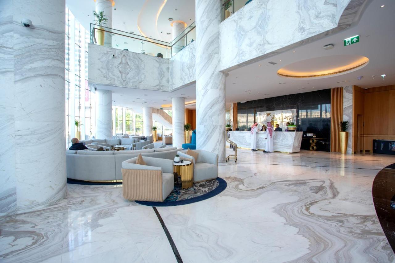 Century Marina Hotel - Lusail Exterior photo Lobby
