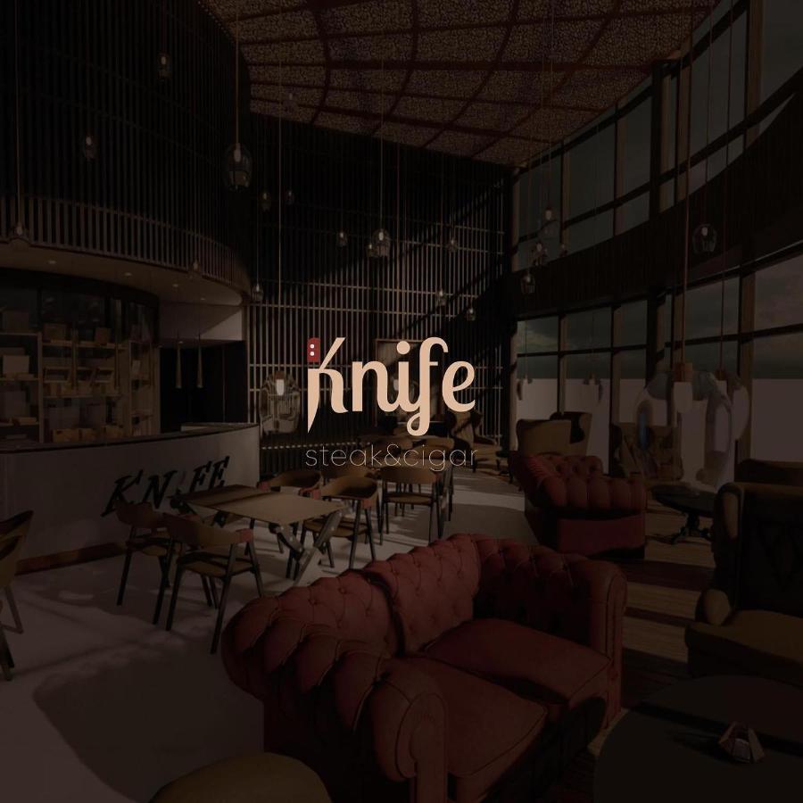 Century Marina Hotel - Lusail Exterior photo Interior of iKnife