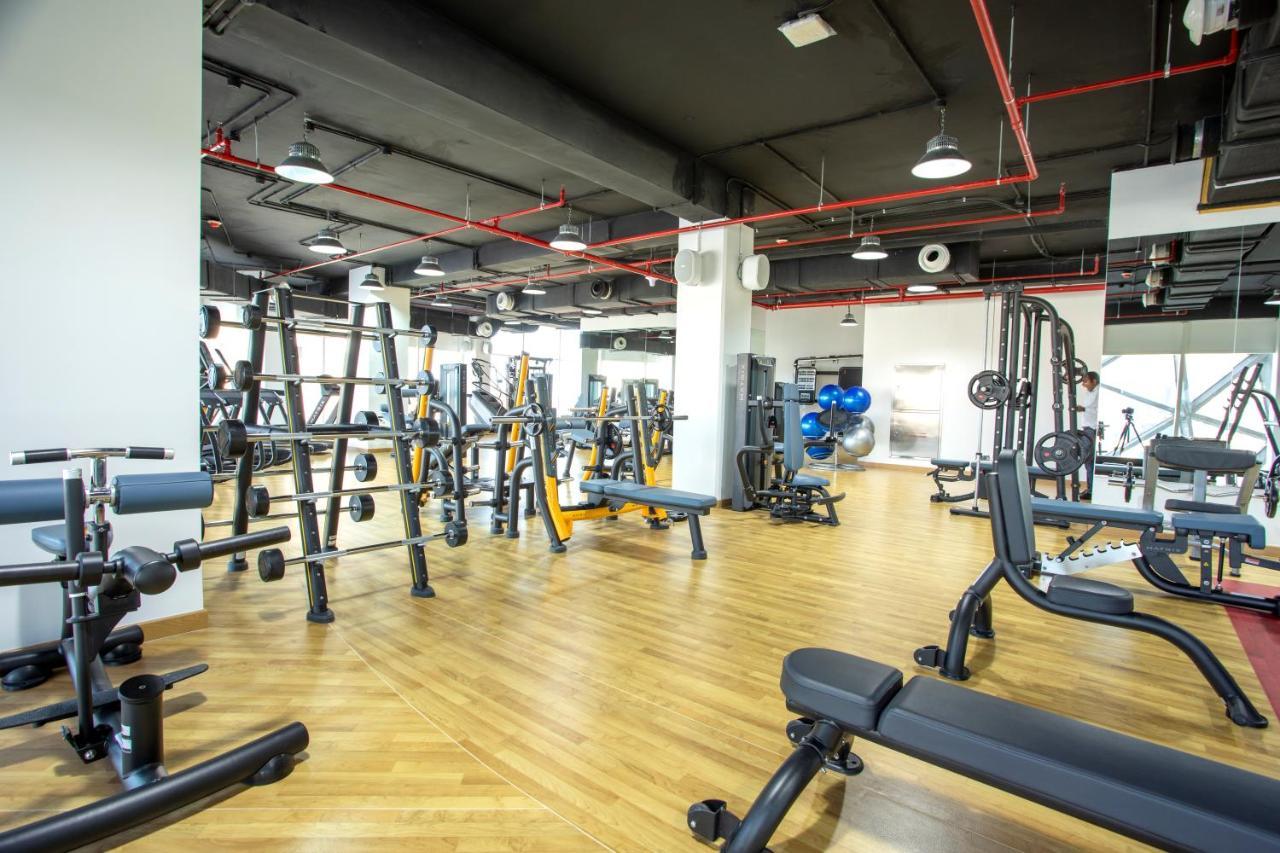 Century Marina Hotel - Lusail Exterior photo A gym in Dubai